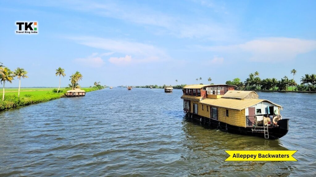 Alleppey Houseboat Booking